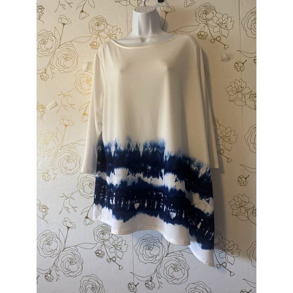 Chicos Top  Blouse Size XL Asymmetrical Tie Dye Top Boat Neck Slinky Jersey 078